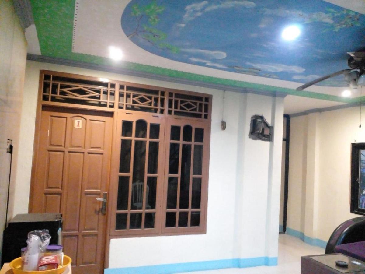 Hotel Alifah 1 Syariah Rawabokor Dua Exterior photo